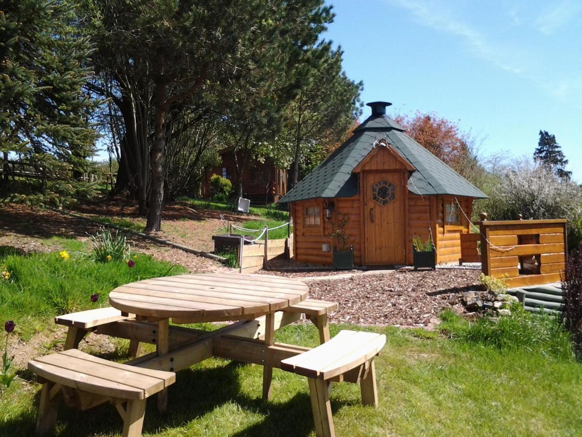 Tudor Lodge With Pool & Bbq Cabin Liskeard Kültér fotó