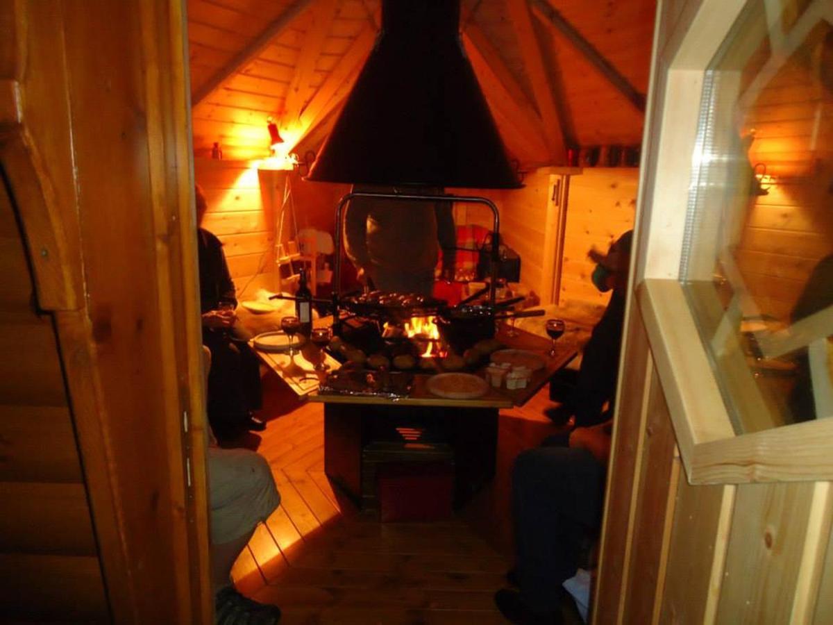 Tudor Lodge With Pool & Bbq Cabin Liskeard Kültér fotó