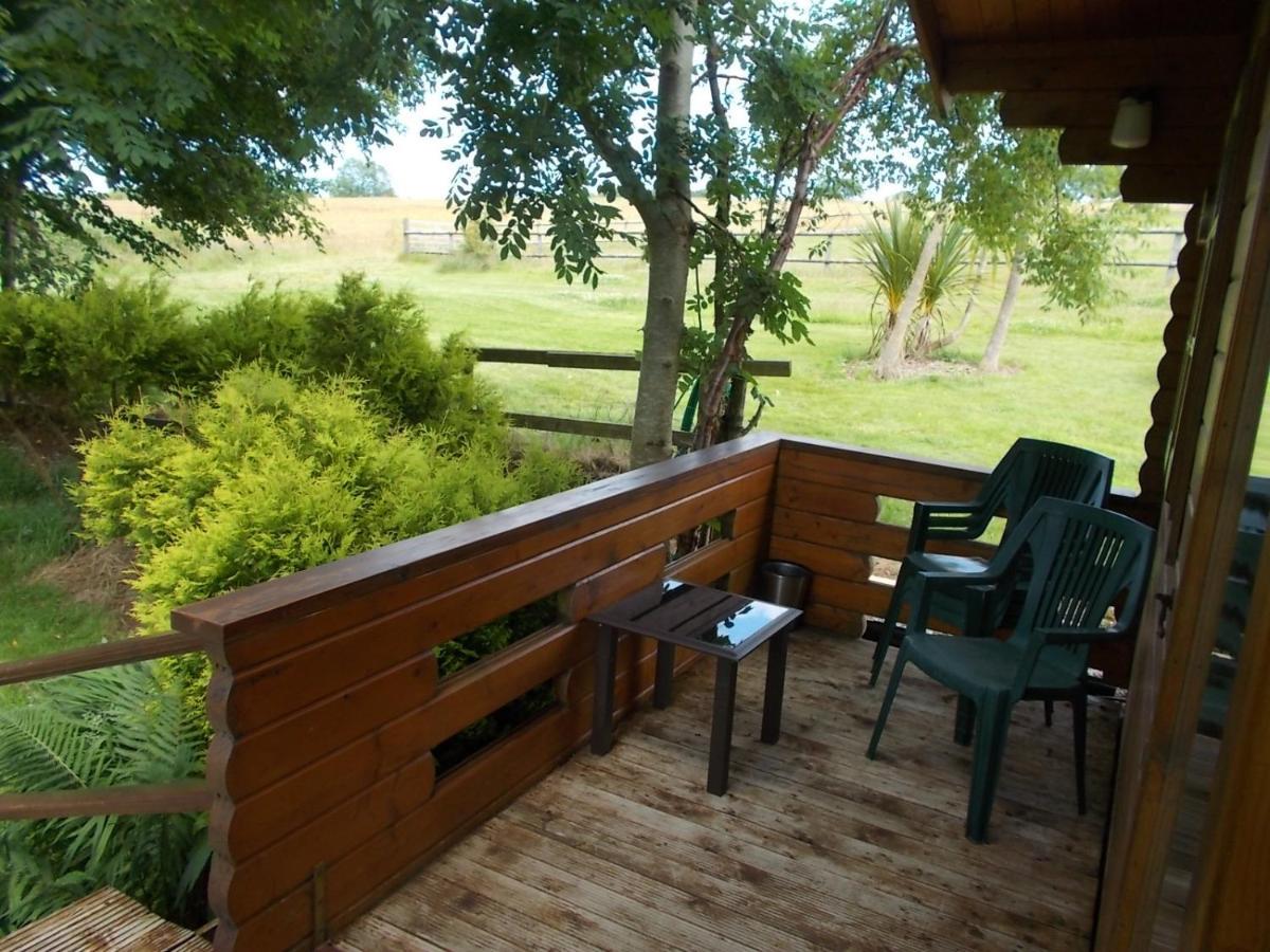 Tudor Lodge With Pool & Bbq Cabin Liskeard Kültér fotó
