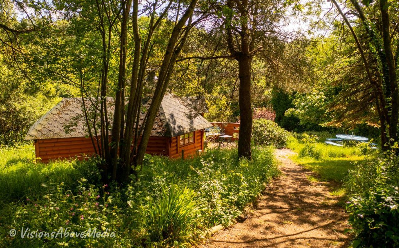 Tudor Lodge With Pool & Bbq Cabin Liskeard Kültér fotó