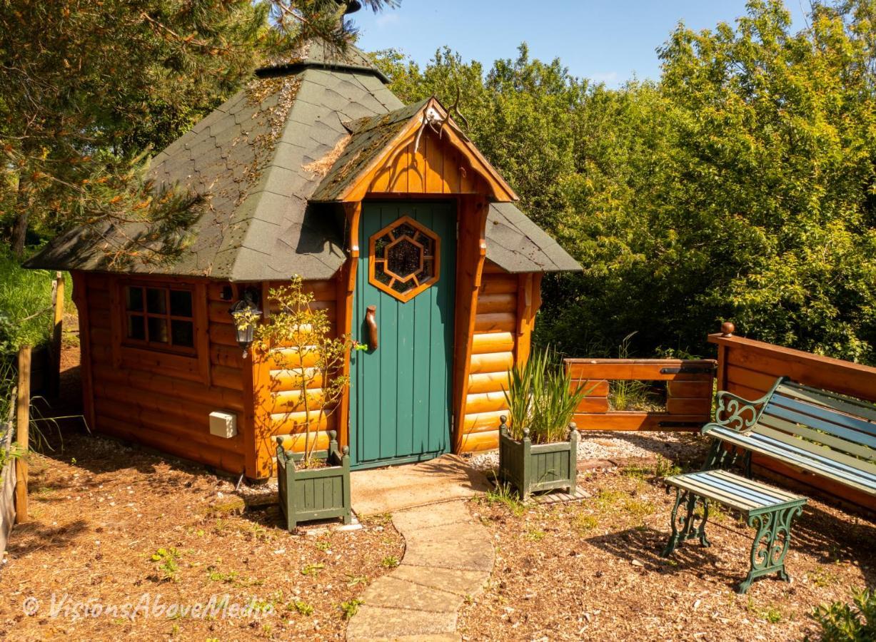Tudor Lodge With Pool & Bbq Cabin Liskeard Kültér fotó